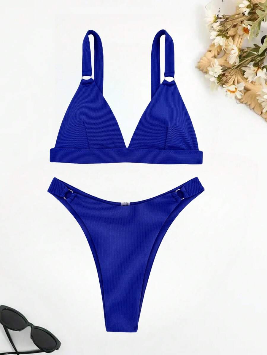 Biquíni Minimalista com Fecho Frontal