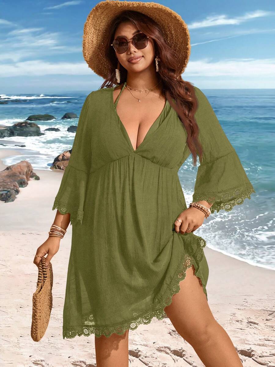 Saída de Praia Plus Size com Renda nas Barras