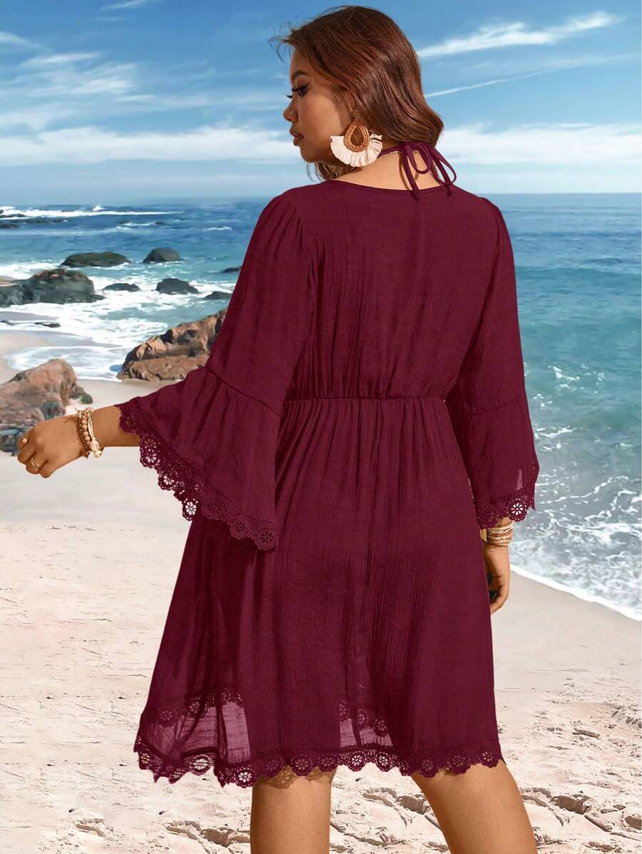Saída de Praia Plus Size com Renda nas Barras