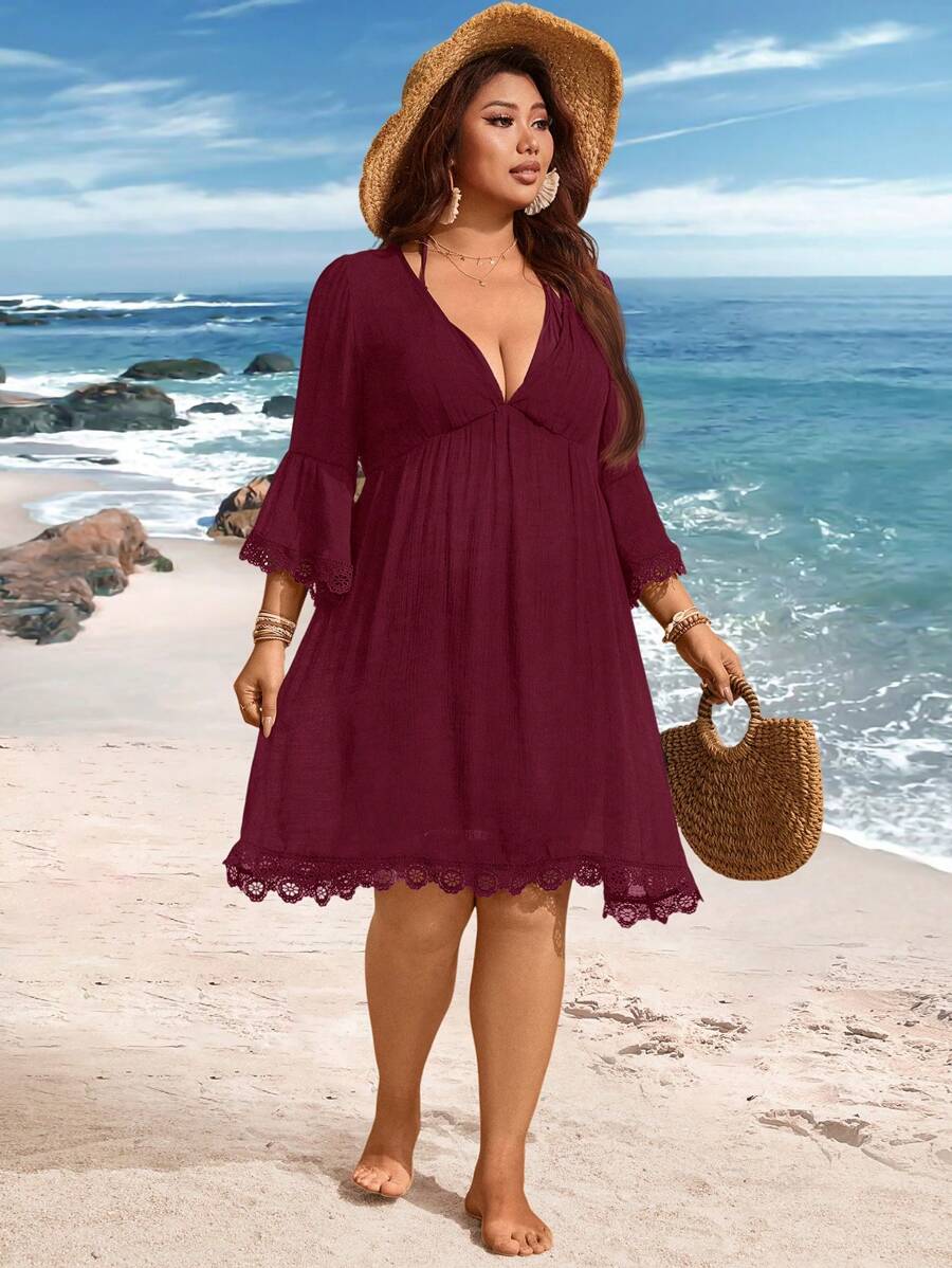 Saída de Praia Plus Size com Renda nas Barras