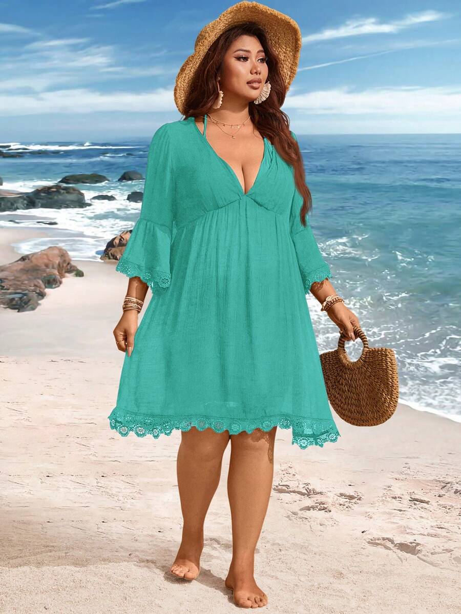 Saída de Praia Plus Size com Renda nas Barras