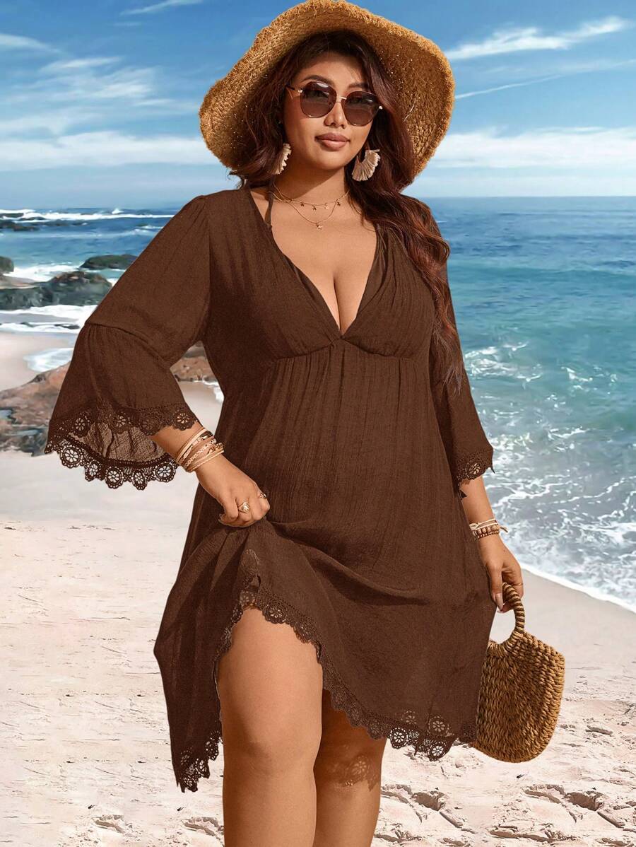 Saída de Praia Plus Size com Renda nas Barras