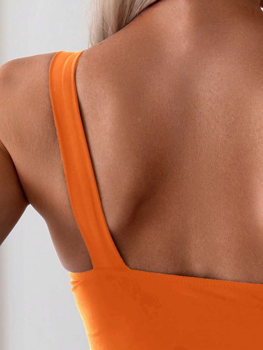 Maiô Ombro Único com Detalhe Dourado