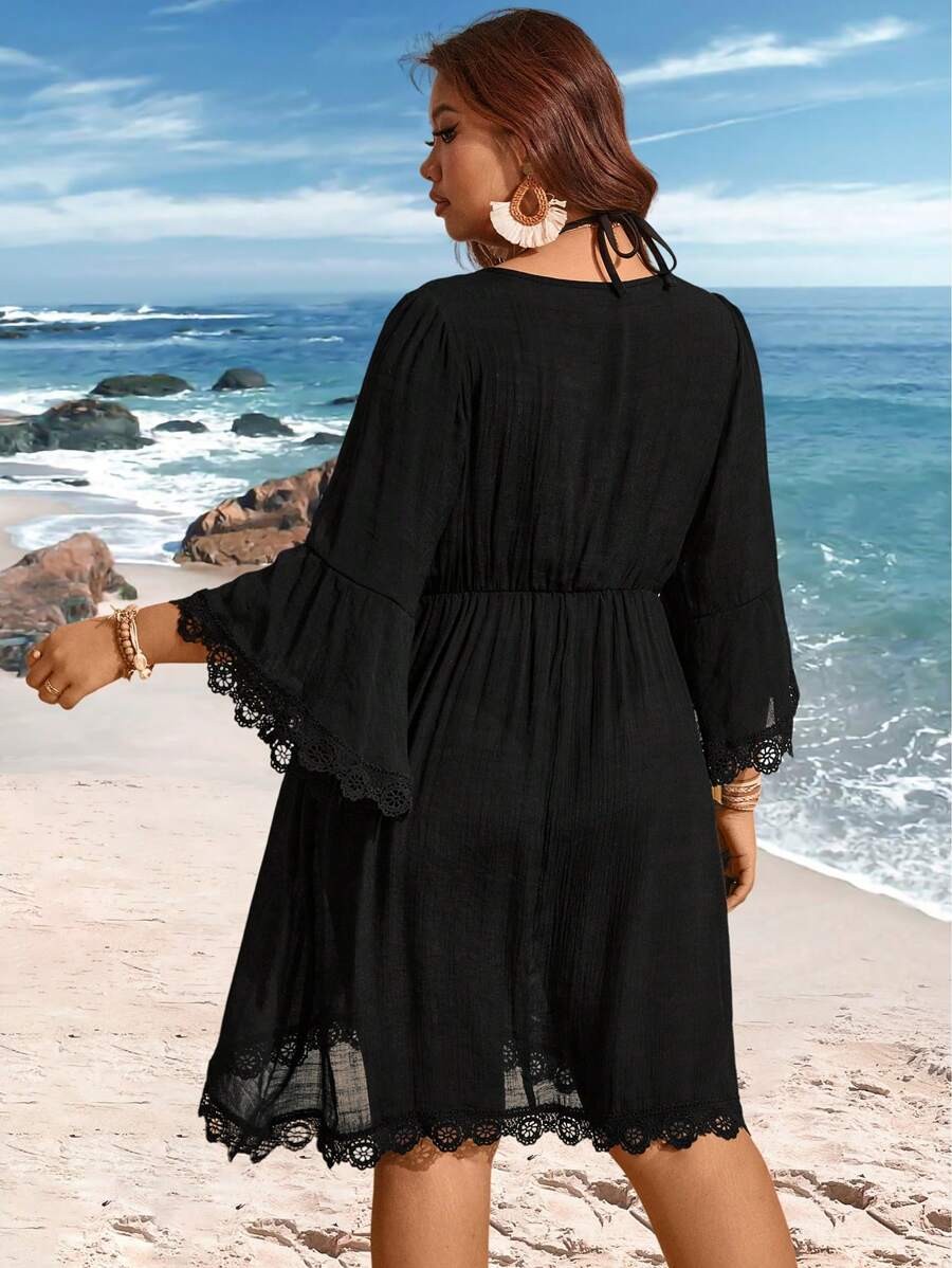 Saída de Praia Plus Size com Renda nas Barras