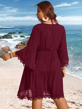 Saída de Praia Plus Size com Renda nas Barras